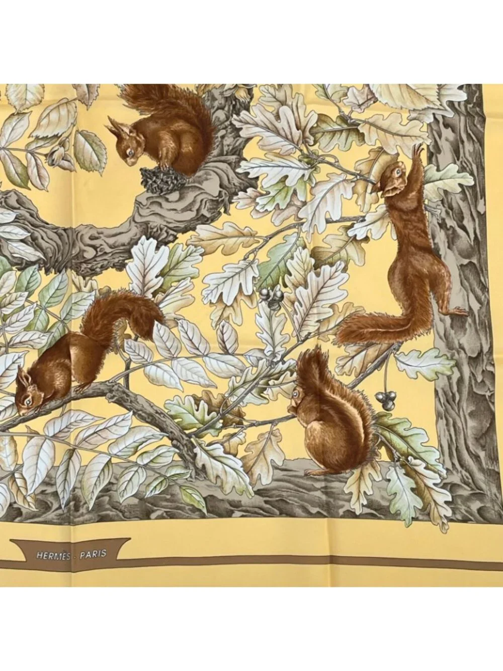 Hermes Carre 90 Casse Noisette Nutcracker Squirrel Pattern Nut Scarf Silk Yellow - Picture 5 of 6